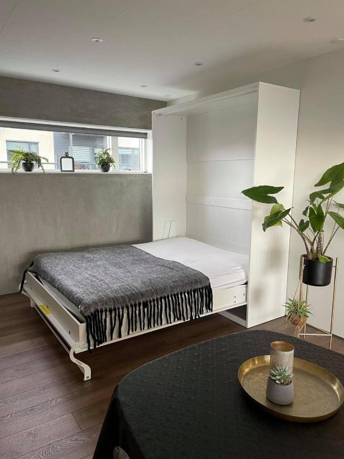 Modern Apartment With City & Oceanside View Torshavn Bagian luar foto